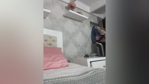 sallyeleins free recording from 2025-06-18 00:00:00