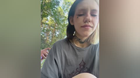 molly_and_ewa free recording from 2025-06-19 10:21:00