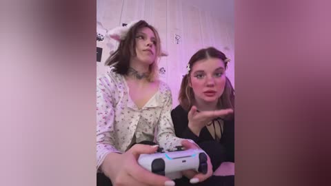 molly_and_ewa free recording from 2025-06-27 10:43:00