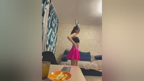 crystal1_1 free recording from 2026-04-05 00:03:00