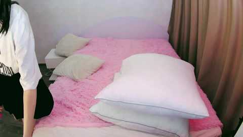 elliott_white free recording from 2026-04-14 02:42:00