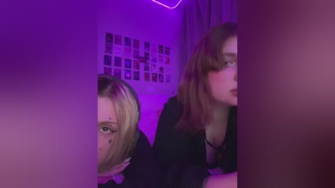 molly_and_ewa free recording from 2025-07-01 16:26:00