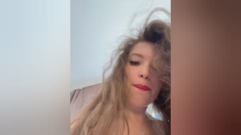 ladyemily free recording from 2025-07-02 05:51:00