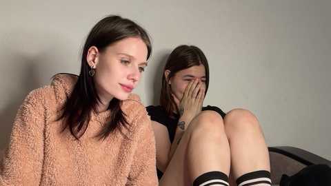 2love_love2 free recording from 2025-07-21 01:27:00