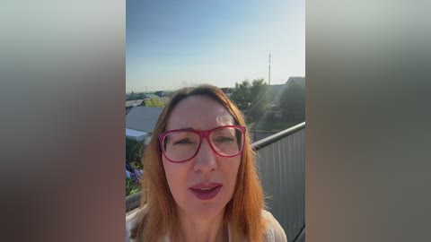 pink_lips free recording from 2025-08-04 02:54:00