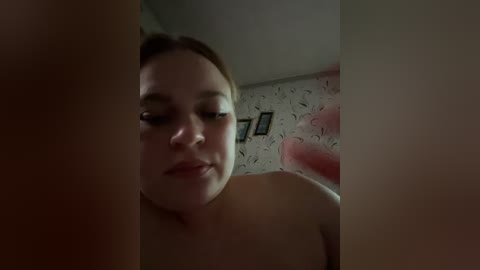 chattie_issy free recording from 2026-04-14 02:45:00