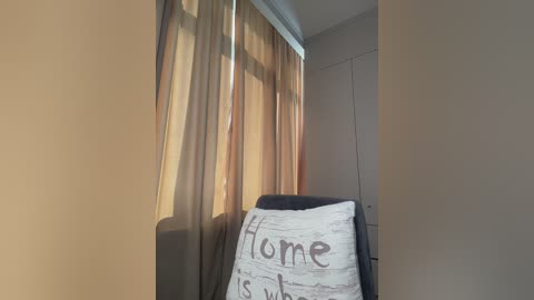 _wowfox_ free recording from 2025-08-07 14:22:00