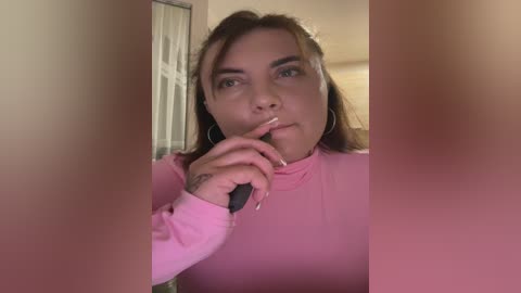 strawberry_1 free recording from 2025-08-07 18:46:00