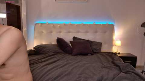 franksalise free recording from 2025-08-11 03:45:00