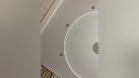 _vaka_ free recording from 2025-08-12 04:57:00