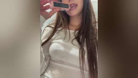 alliina_leee free recording from 2025-08-13 06:12:00