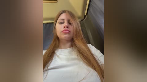 girls_leia free recording from 2025-08-14 08:36:00