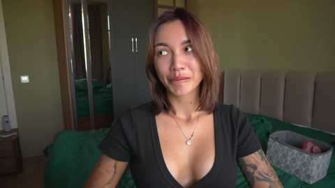 teonarose free recording from 2025-08-15 07:34:00