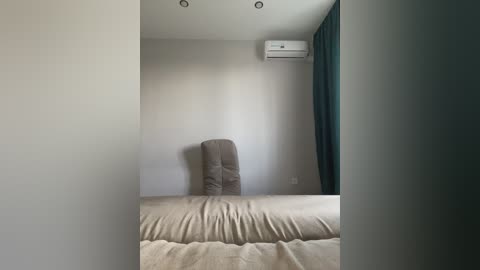 tuya2 free recording from 2025-08-15 02:42:00