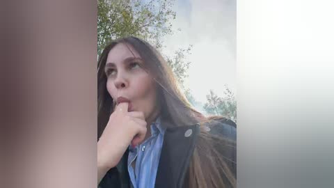 adelaida1001 free recording from 2025-08-18 04:33:00