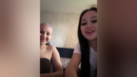 emyeva free recording from 2025-08-18 07:42:00