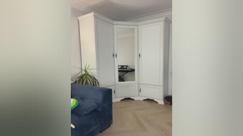 avolood free recording from 2025-08-19 19:34:00