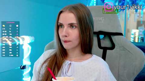 _vikkil0vescheese_ free recording from 2025-08-20 20:51:00