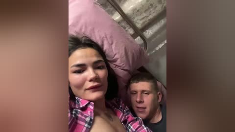 elgina1 free recording from 2025-08-23 22:21:00