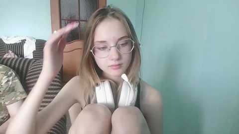 emolina free recording from 2025-08-25 09:33:00