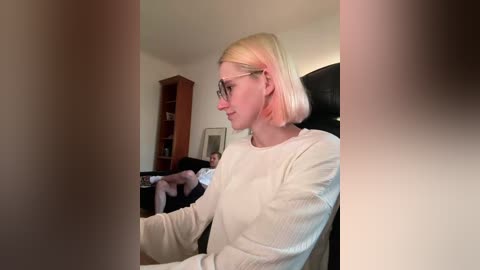 sexy_sweets free recording from 2025-08-25 03:03:00