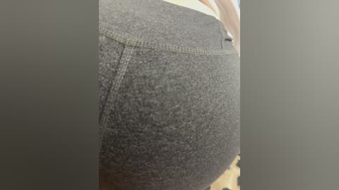 fox_81 free recording from 2025-08-27 15:39:00