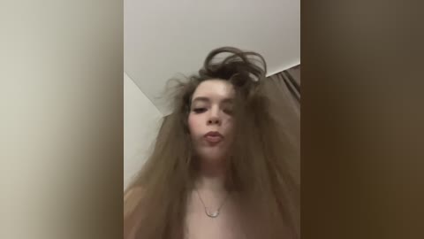 ladyemily free recording from 2025-08-27 22:14:00