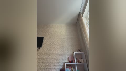 sweetkira25 free recording from 2025-08-27 13:28:00