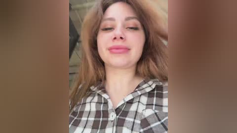 girls_leia free recording from 2025-08-28 10:08:00