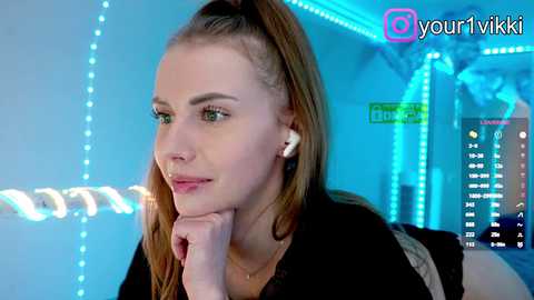 _vikkil0vescheese_ free recording from 2025-08-29 02:00:00