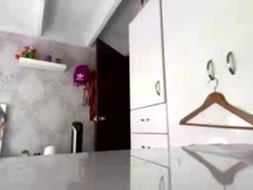 sallyeleins free recording from 2025-08-29 17:35:00