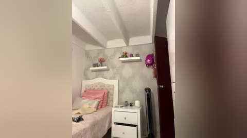 sallyeleins free recording from 2025-08-30 05:32:00