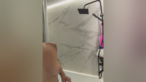 _emilybaby_ free recording from 2025-08-31 08:26:00