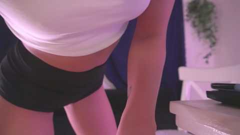 elenali free recording from 2026-04-15 02:07:00