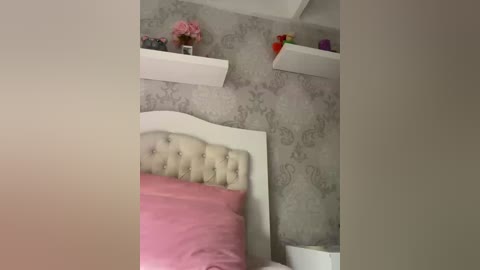 sallyeleins free recording from 2025-08-31 15:42:00