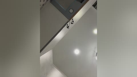 adel9 free recording from 2025-09-02 20:24:00