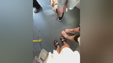 _saharochek_ free recording from 2025-09-03 07:02:00