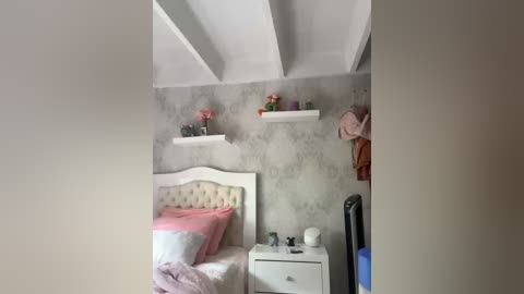 sallyeleins free recording from 2025-09-06 14:03:00