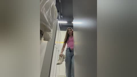 adelaida1001 free recording from 2025-09-07 12:54:00