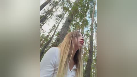 alizii free recording from 2026-04-14 02:42:00