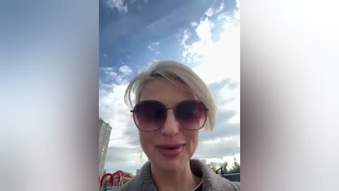 _molly_ free recording from 2025-09-10 09:19:00