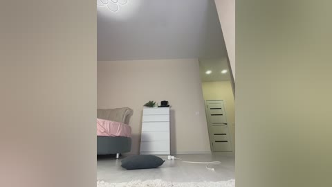 daniella5 free recording from 2026-04-14 02:42:00