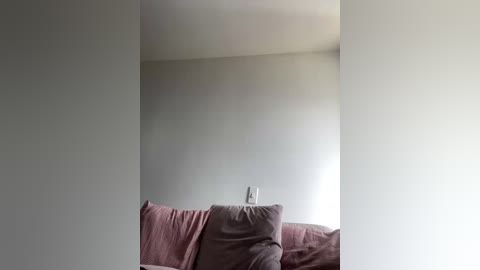 sallyeleins free recording from 2025-09-12 19:38:00