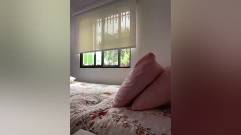 sallyeleins free recording from 2025-09-18 12:25:00