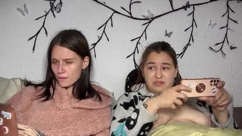 2love_love2 free recording from 2025-09-20 22:46:00