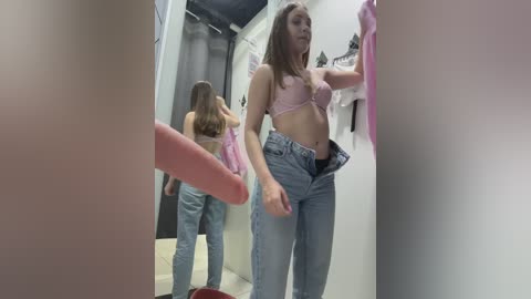 adelaida1001 free recording from 2025-09-23 11:39:00