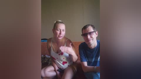 chelsi16 free recording from 2025-09-23 06:01:00