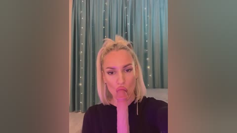 stasya_moor free recording from 2025-09-23 19:39:00