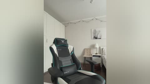 _lana_chester_ free recording from 2025-09-25 11:04:00