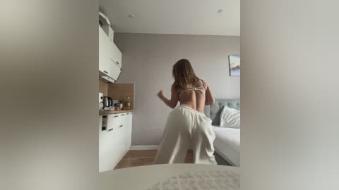 tati16 free recording from 2025-09-26 05:54:00